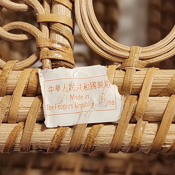 Eclectic Boho Tissue Box | Natural Wicker Tissue Box Cover | Rattan - Picture 9 of 9